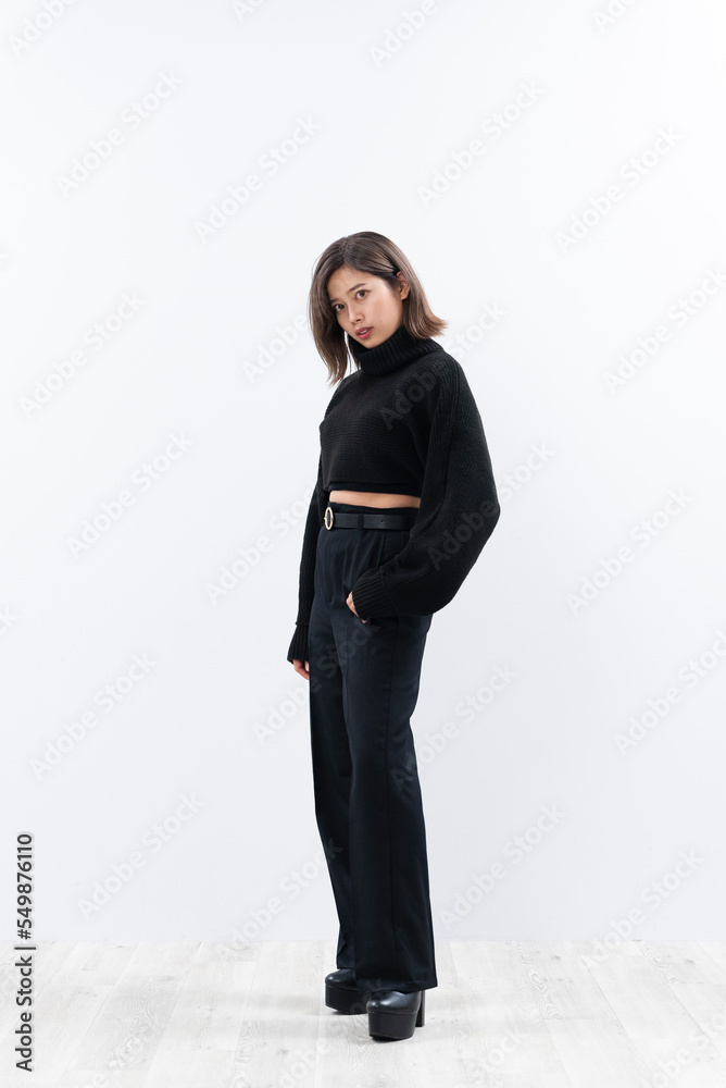 クールな女性 クールな女性