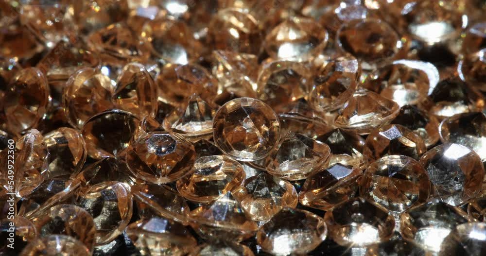 Yellow shiny diamonds and gemstone mining and processing Yellow shiny diamonds and gemstone mining and processing