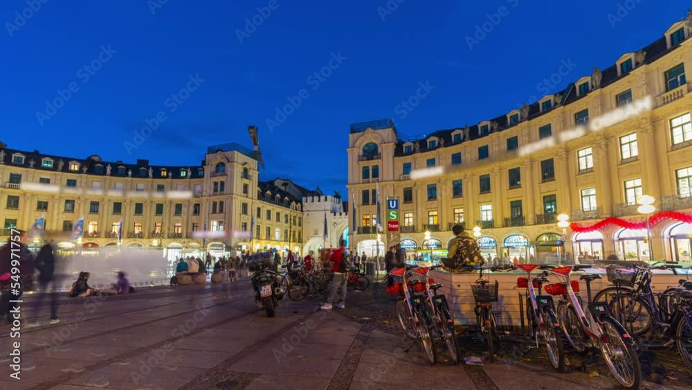 Vidéo Stock Karlsplatz Stachus sunset hyperlapse is a large square in ...
