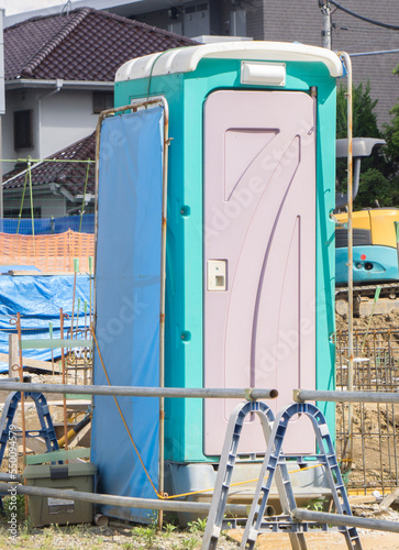 仮設トイレ　建設現場