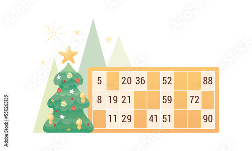 Carton de loto tombola bingo, décor de fête de Noël, sapin vert décoré d'ornements avec une étoile brillante, organisation de jeux de loisirs pour gagner des cadeaux et des lots