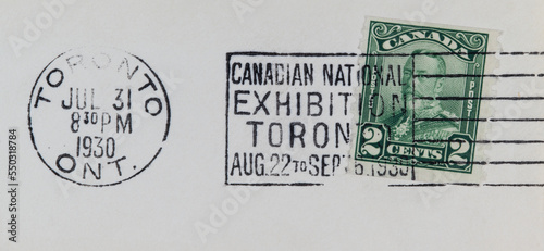 briefmarke stamp vintage retro alt old papier paper gestempelt frankiert cancel grün green canada kanada toronto exhibition King George V könig 1930
