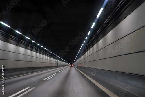 motion blur when driving through a tunnel