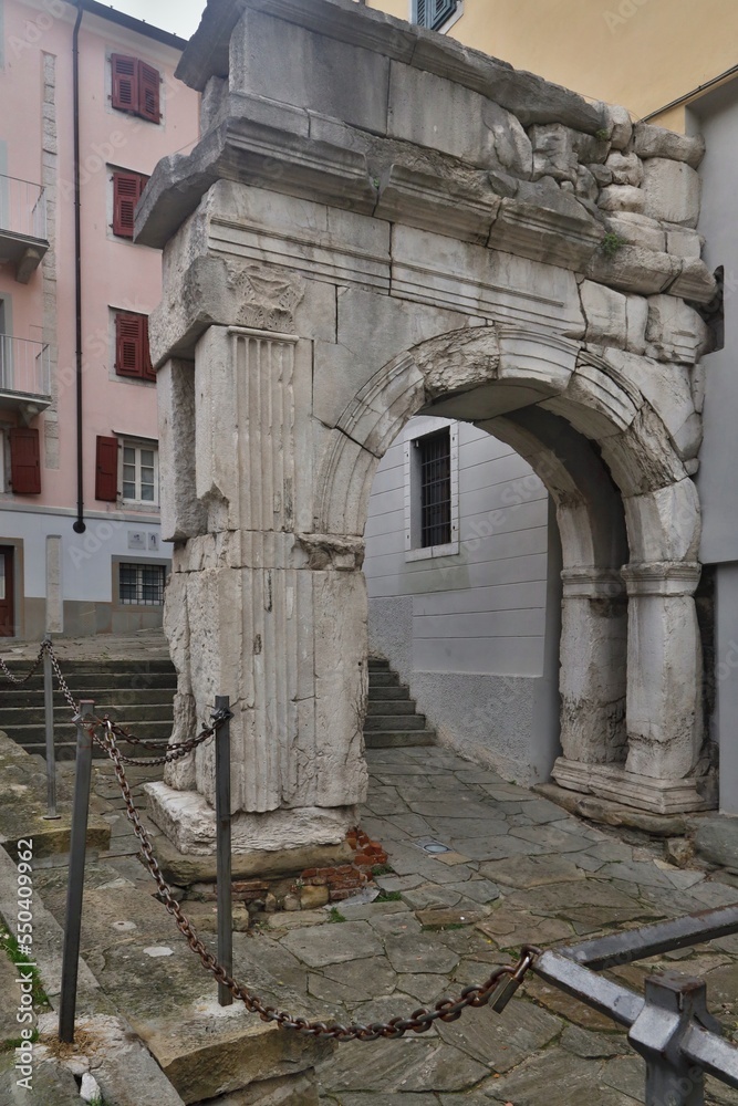 Obraz premium Arco di Riccardo