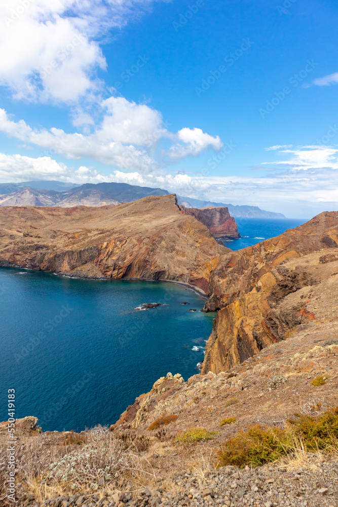 Unterwegs auf der Blumeninsel Madeira und seinen facettenreichen Landschaft - Madeira - Portugal 