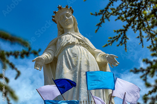 Obraz na płótnie Lebanon. The Shrine of Our Lady of Lebanon located on top of a hill, in the village of Harissa w salonie