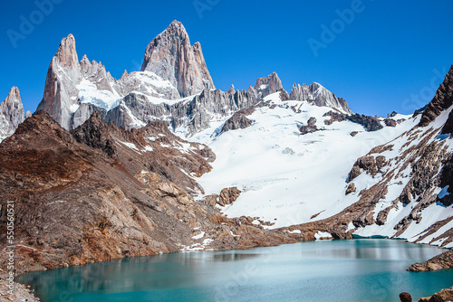 Laguna de los tres and fitz roy in el chalten patagonia argentina