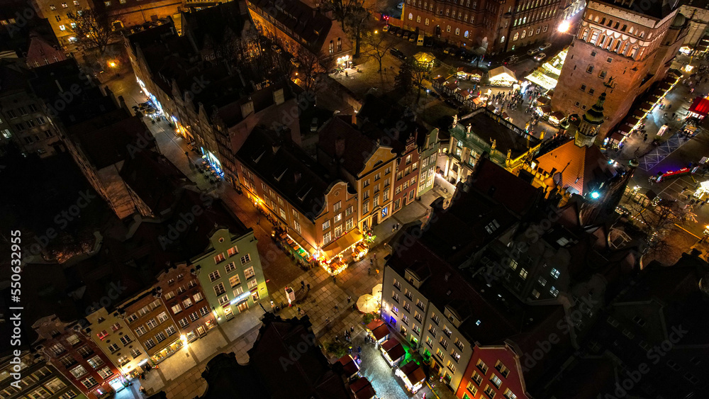 Obraz premium Beautiful night Gdansk. Old town.