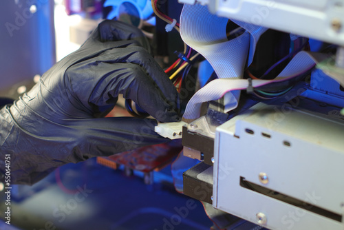 ejecting the molex plug from the computer's