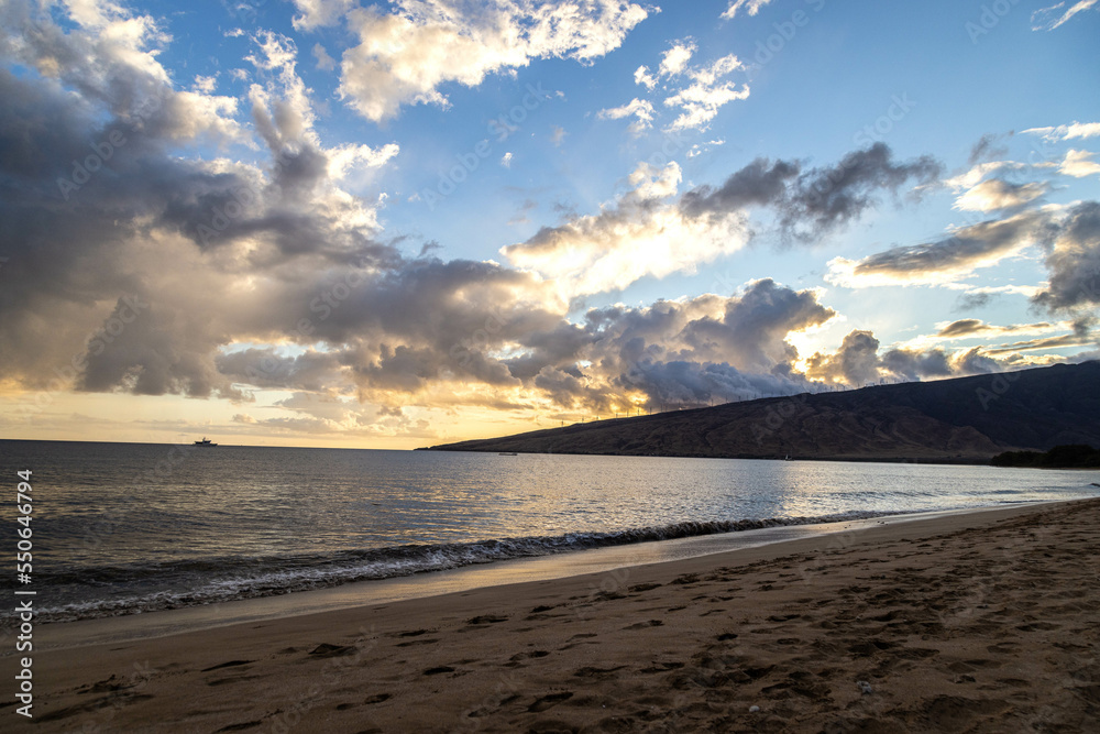 Obraz premium sunset at the beach