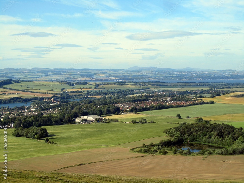Linlithgow from Cockleroy to the south.
