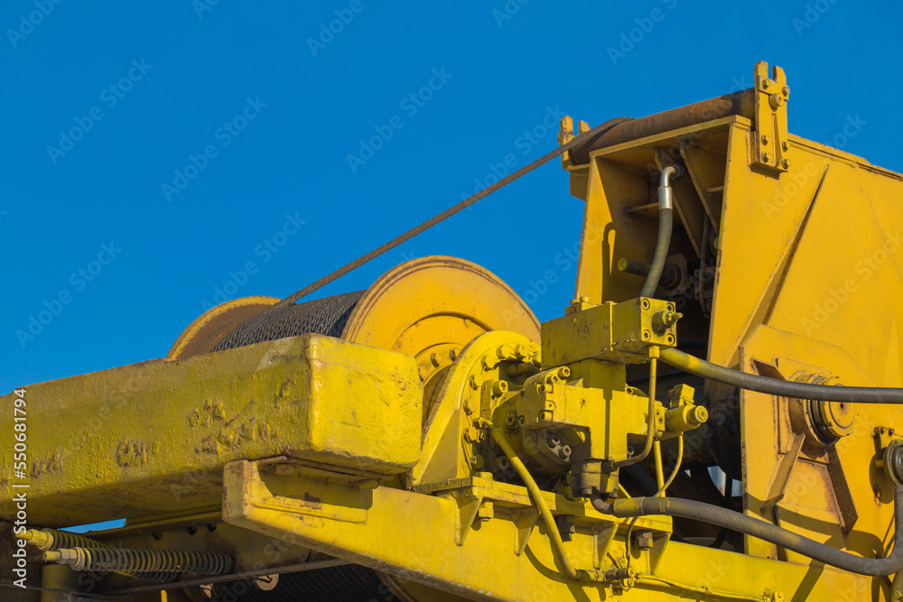 Lifting crane steel heavy winch pull rope lift industrial cable load hoist sling industry