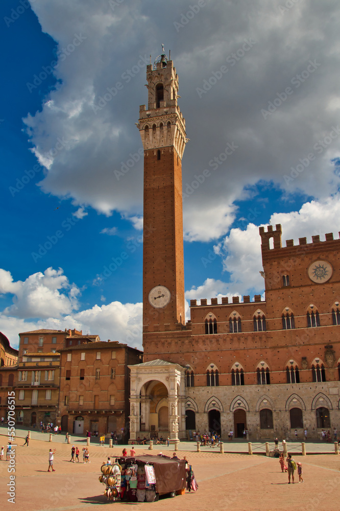 Turm in Siena