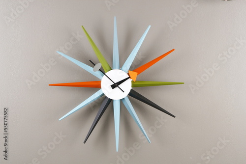 Minimalist artsy and modern cartoonish wall clock