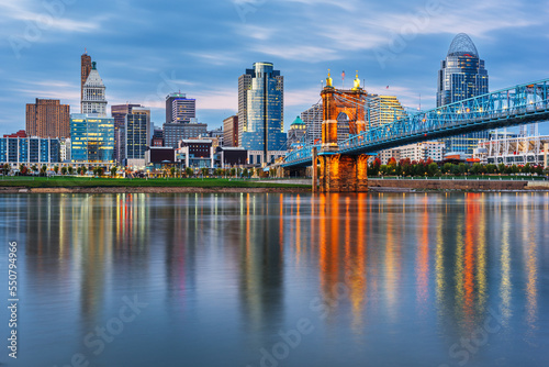 Cincinnati, Ohio, USA Downtown Skyline © SeanPavonePhoto