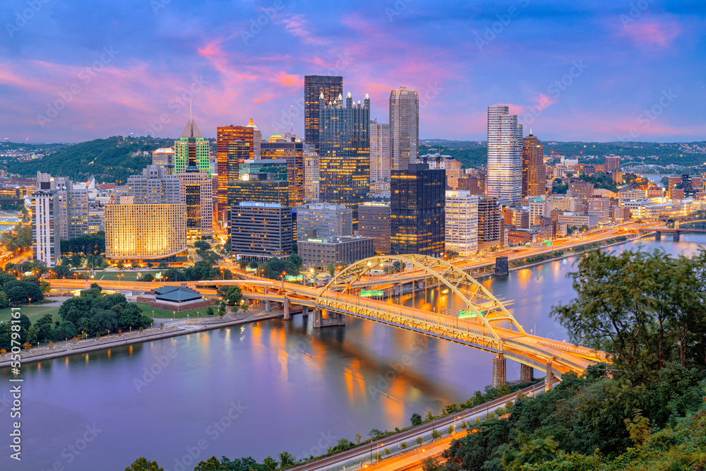 Pittsburgh, Pennsylvania, USA City Skyline