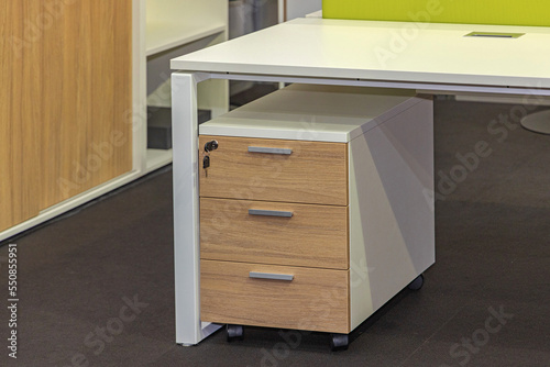 Obraz na płótnie Under Work Desk Cabinet w salonie