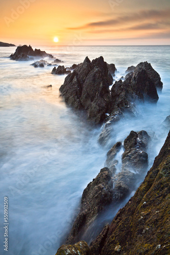 Côte rocheuse à Clohars carnoet photo