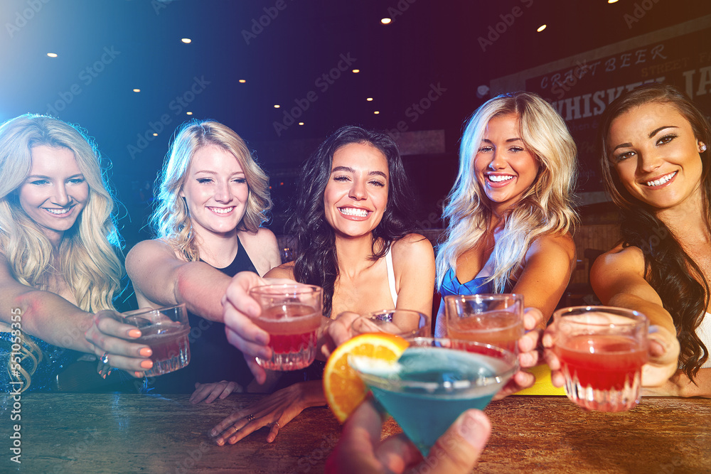 Φωτογραφία Cocktails, happy hour and friends at club with a toast to celebrate, new years social and drinks during a girls night