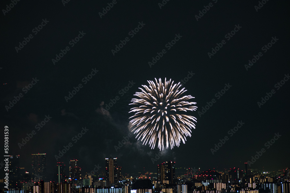 View of fireworks during a summer festival with a clear sky night (Toyonaka, Osaka, Japan) (20221203-005) View of fireworks during a summer festival with a clear sky night (Toyonaka, Osaka, Japan) (20221203-005)