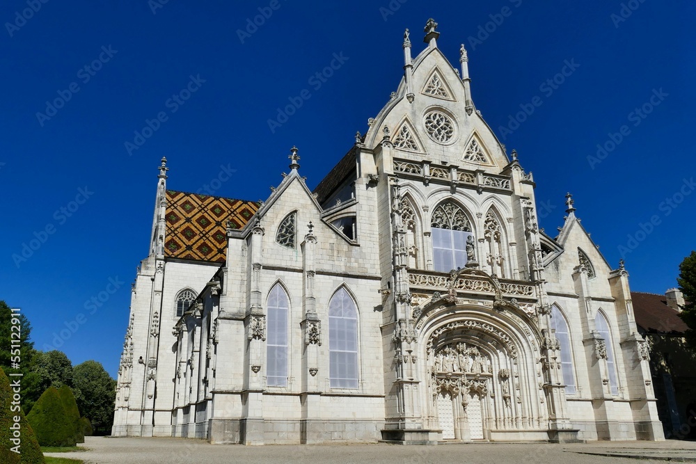 Façade de l’église Saint-Nicolas-de-Tolentin du monastère royal de Brou à Bourg-en-Bresse