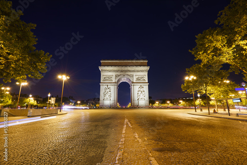 The Arc de Triomphe at the centre of Place Charles de Gaulle in Paris. France © Pawel Pajor