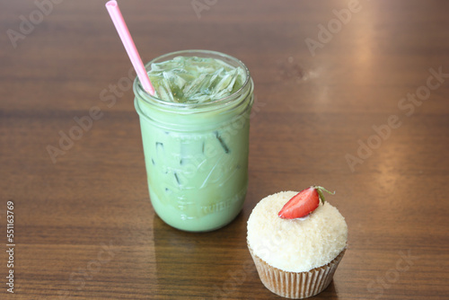 Matcha green tea with cupcake