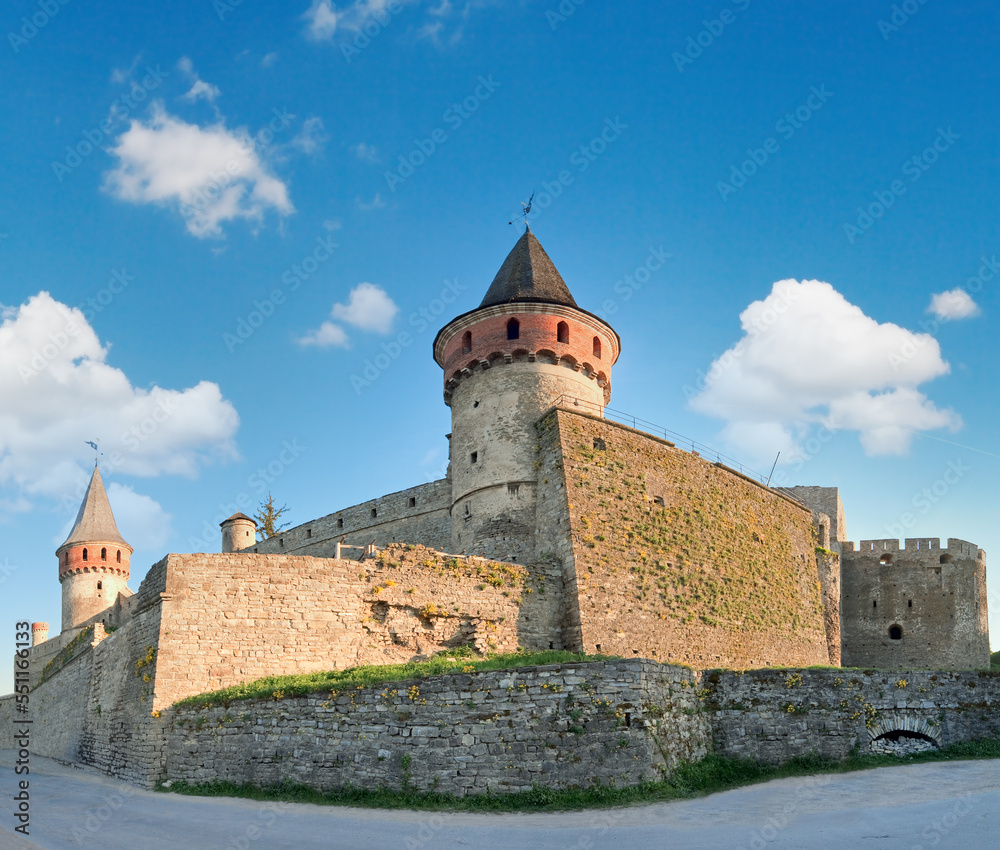 Kamianets-Podilskyi Castle (Khmelnytskyi Oblast, Ukraine)  is former Polish castle that is one of the Seven Wonders of Ukraine. Built in early 14th century.