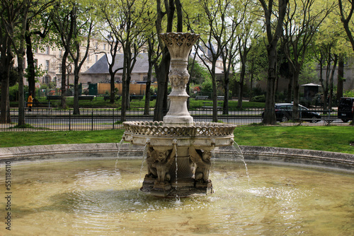 Paris - Place Salvador Allende photo