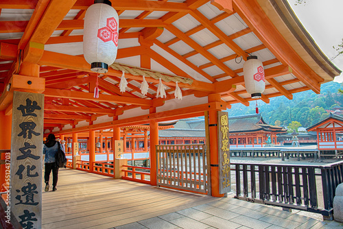 日本三景宮島の厳島神社本殿