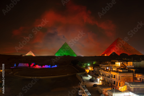 Obraz na płótnie Sphinx in the night lights w salonie