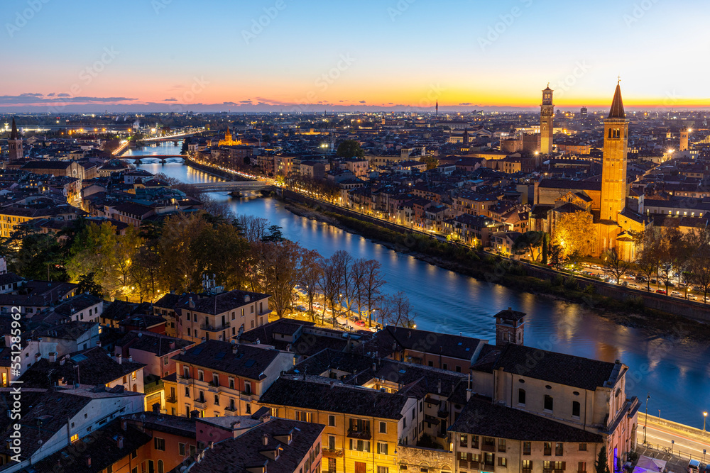 Verona al tramonto