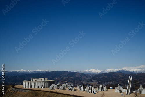 ancient astronomical observatory   古代の天文台と周辺の眺望 © DaisukeNakajima