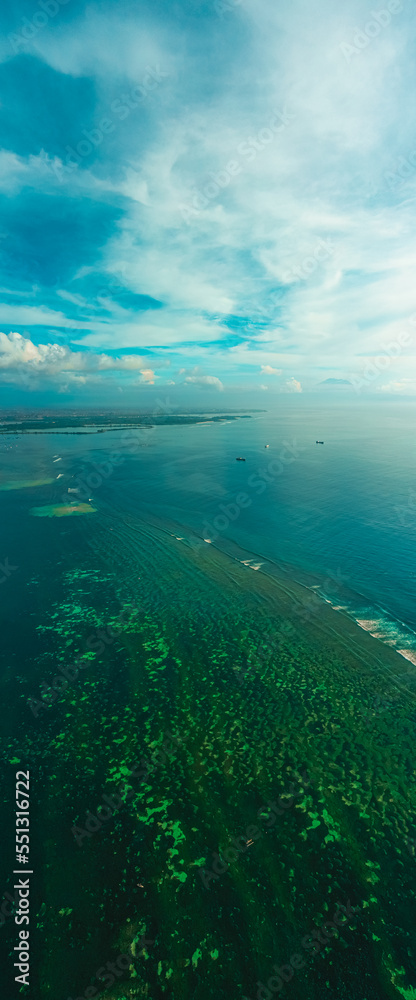 Fototapeta premium Sunrise on the Island of God
