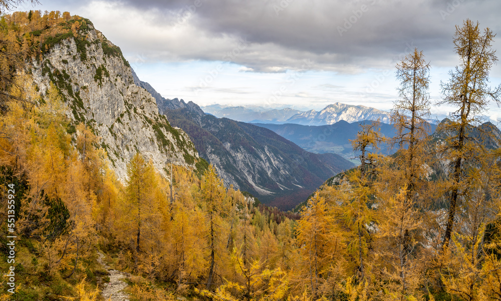 View of mountains from Slemenova spica, Eslovenia