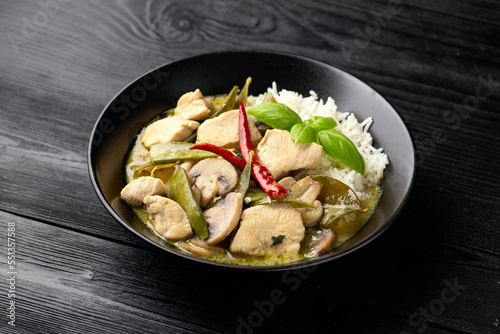 Thai green curry with chicken and vegetables