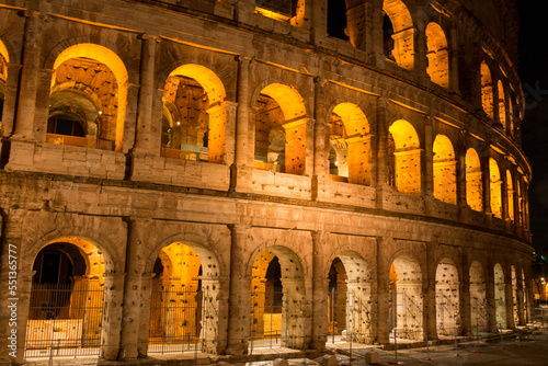 Fotografering The Colosseum at night