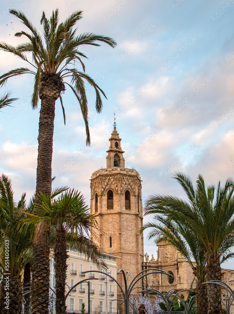 El Micalet i la Catedral de Valencia (España)