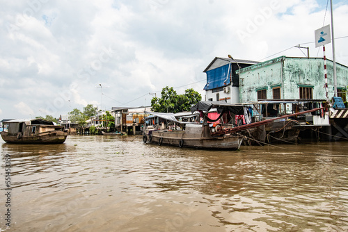 Fototapeta Naklejka Na Ścianę i Meble -  Businesses along the Mekong Delta