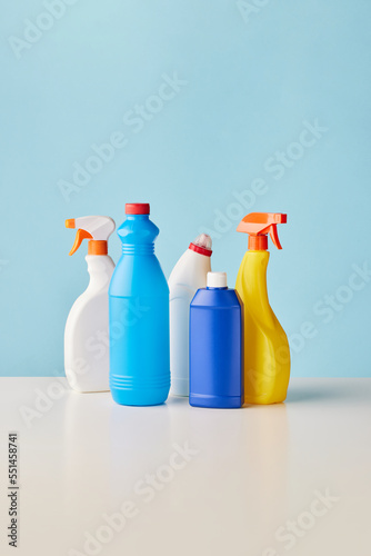 Mockup bottles of various detergents © Trucafort