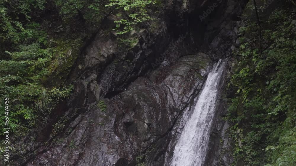 エビラ沢の滝 神奈川県相模原市 エビラ沢の滝 神奈川県相模原市