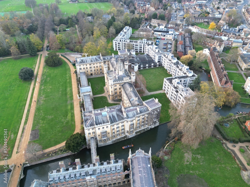 Obraz premium St John's College Cambridge High angle drone aerial view winter