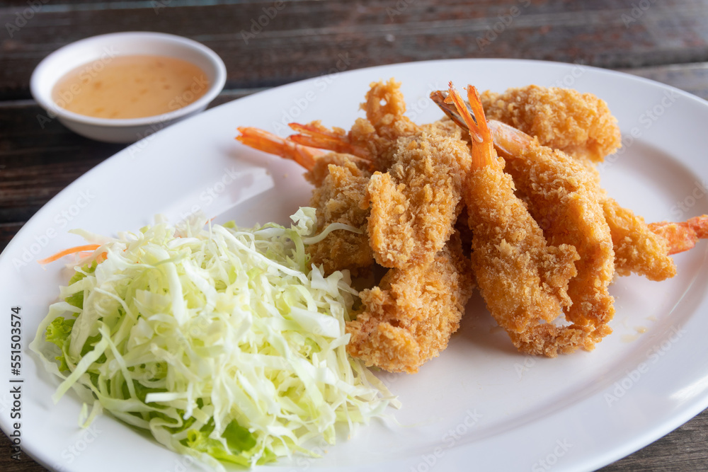 deep-fried breaded shrimp with plum dipping sauce deep-fried breaded shrimp with plum dipping sauce