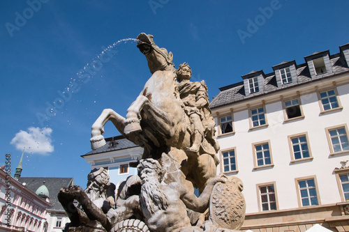 Escultura de Julio César en Olomouc, República Checa photo