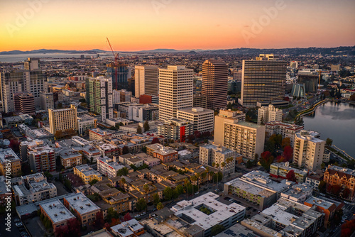 Aerial View of Downtown Oakland, California at Dusk Fototapet