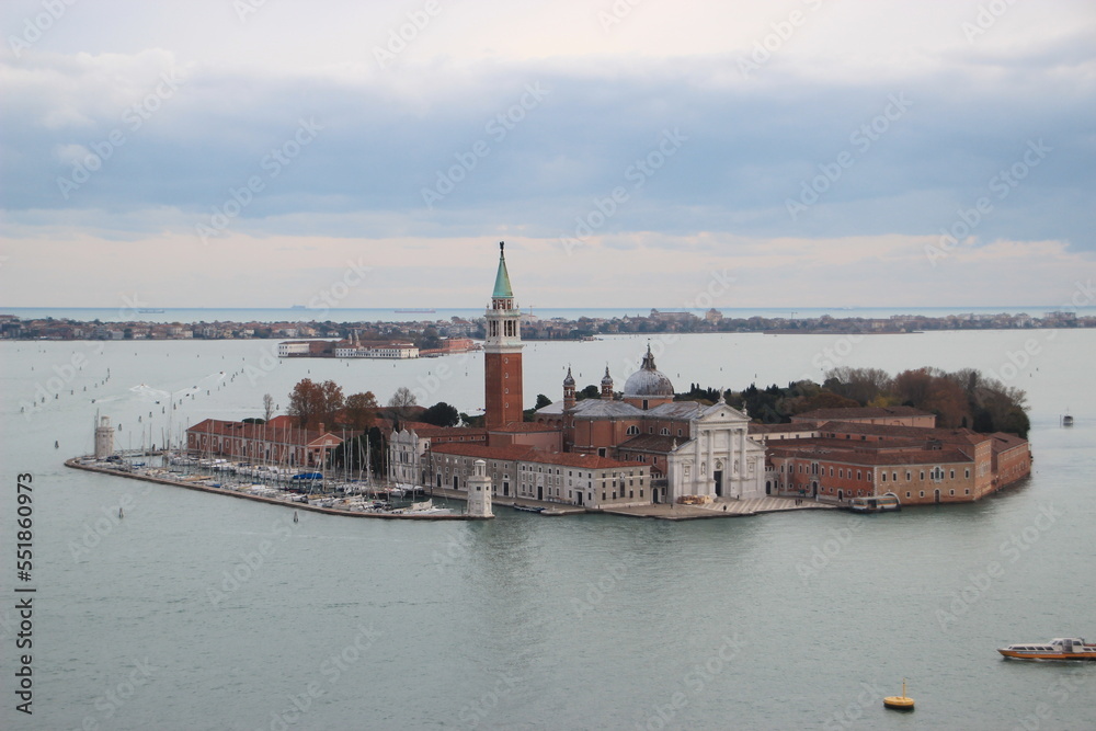 Naklejka premium Vue aérienne d'hiver sur l'ile San Giorgio Venise