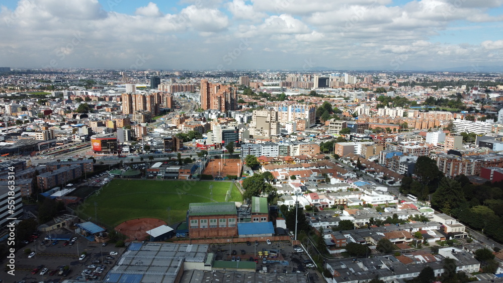 Obraz premium panoramic view of bogota with its streets and transportation