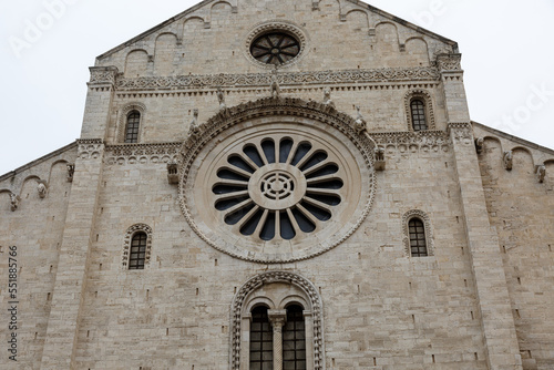 Details from exterior of Cathedral basilic of city of Bari