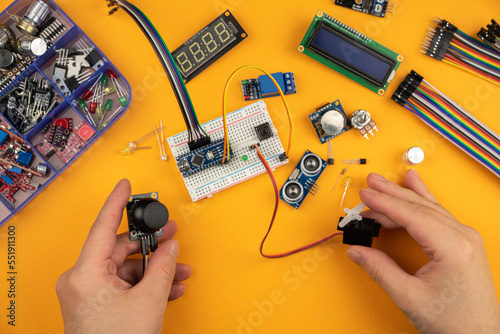 Modules of the electronic designer for training.