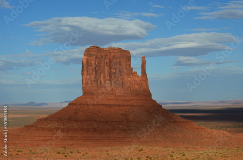 Monument Valley West Mitten Red rock national park scenic clouds